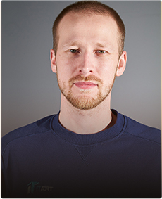 Дмитрий Новоселов. Директор